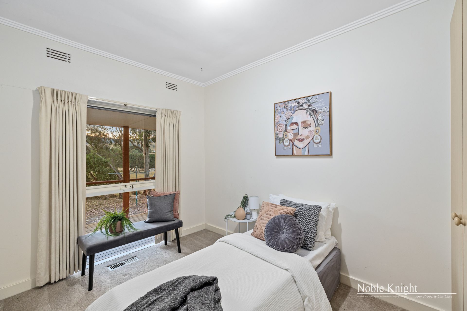 95 Forest Street, Yarra Glen Noble Knight