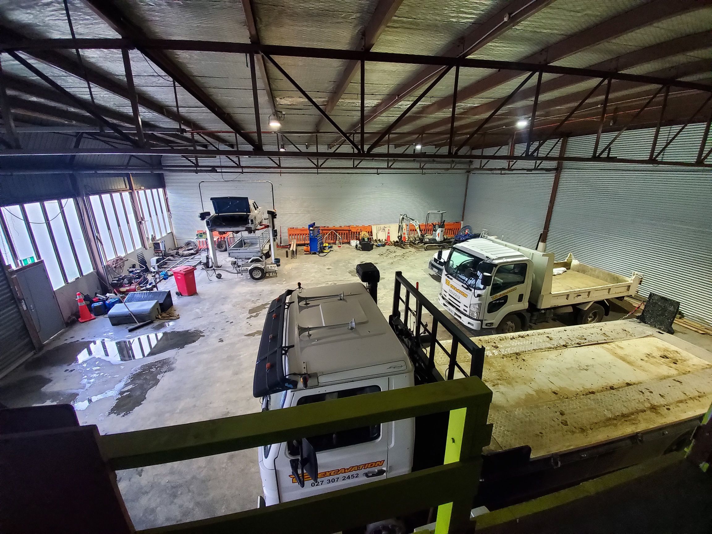 Real Estate For Commercial Lease 19 Parkway Wainuiomata , Wellington