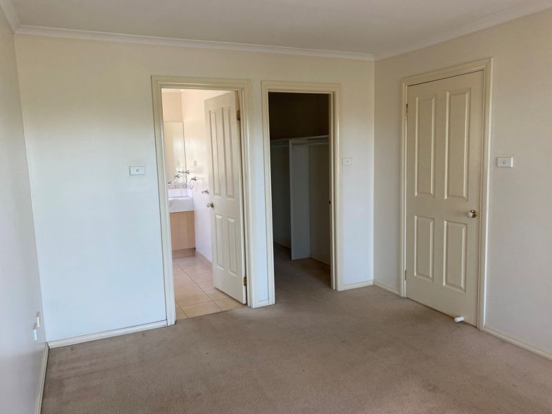 7 Annandale Mews, POINT COOK Sweeney Estate Agents