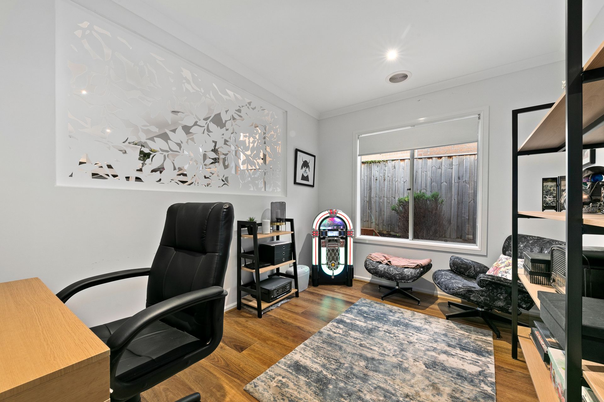 11 Petworth Rise, Officer OBrien Real Estate