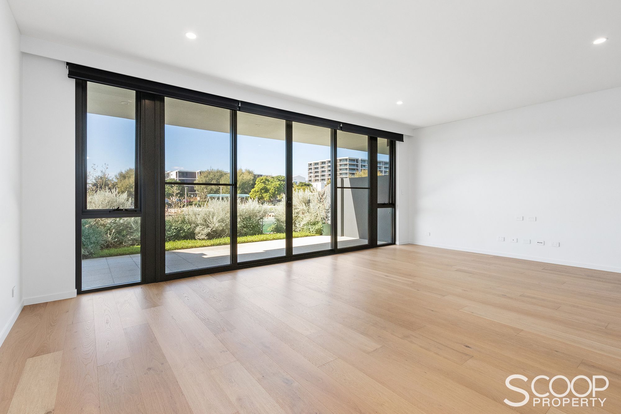 Real Estate For Sale 14 Maraboo Loop North Coogee , WA