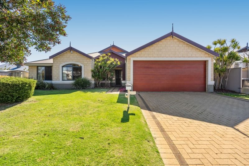 Real Estate For Sale 17 Waterview Parade Southern River , WA