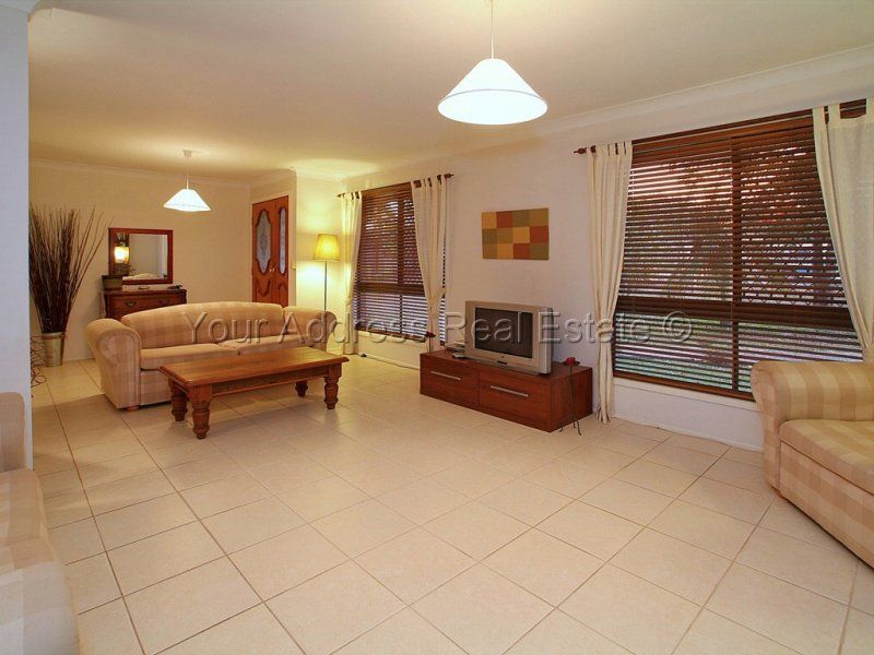 Real Estate For Sale 7 Drive Regents Park , QLD