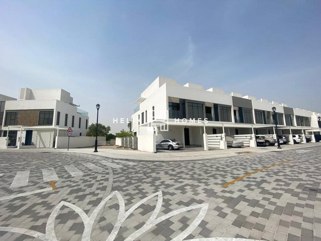 Jumeirah Luxury, Jumeirah Golf Estates Helix Homes