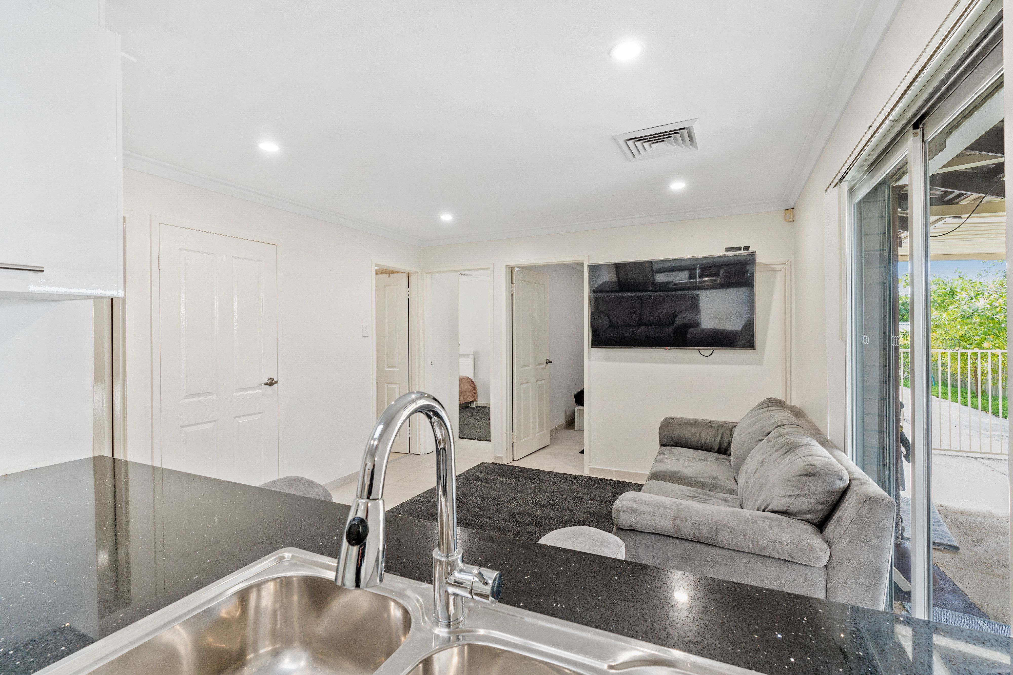 Real Estate For Sale 129 Hume Road Thornlie , WA