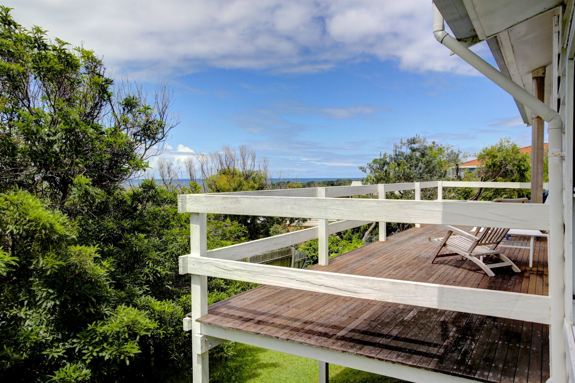 Real Estate For Sale 59 Dammerel Cres Emerald Beach , NSW