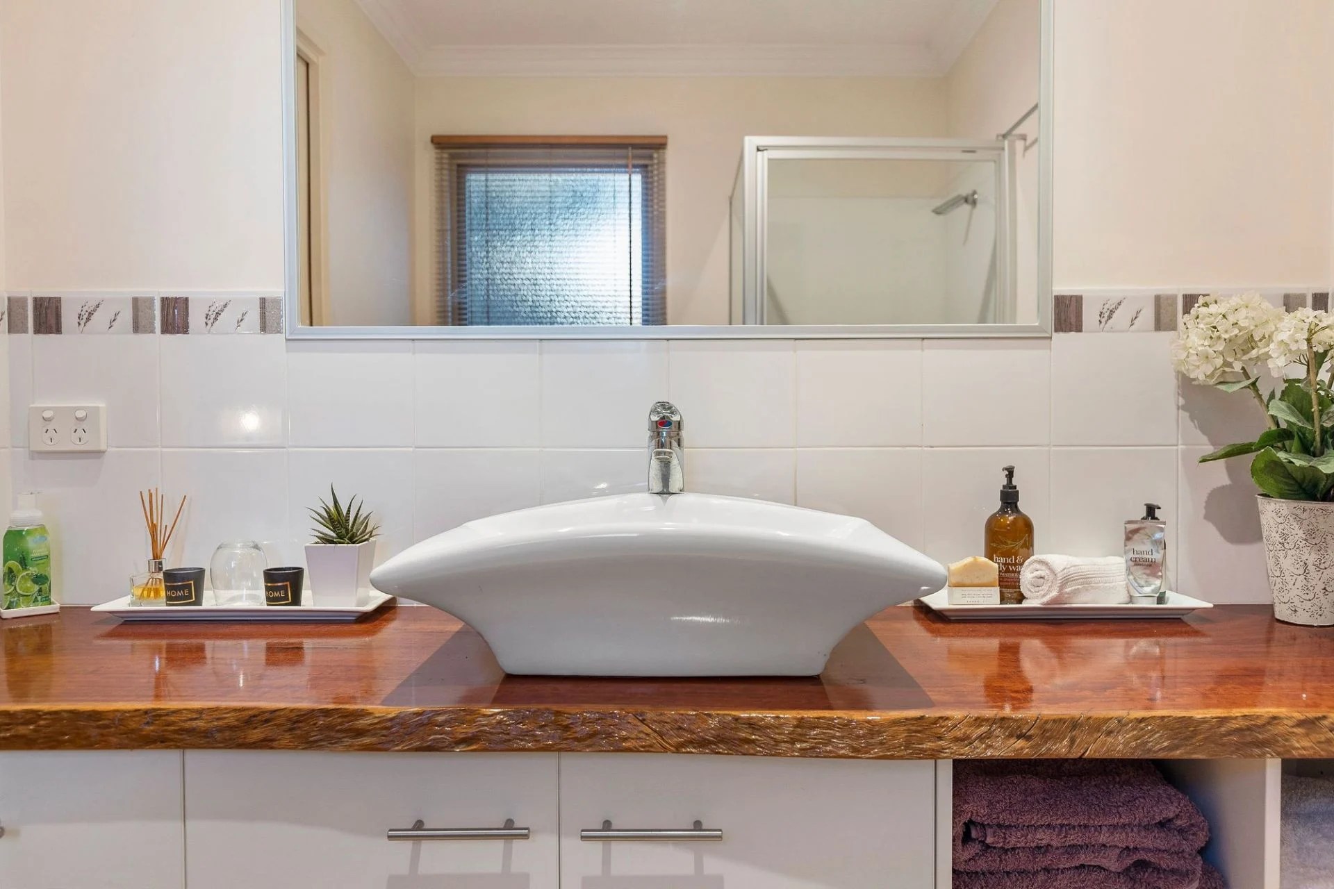 Real Estate For Sale 447 Grubb Road Wallington , VIC