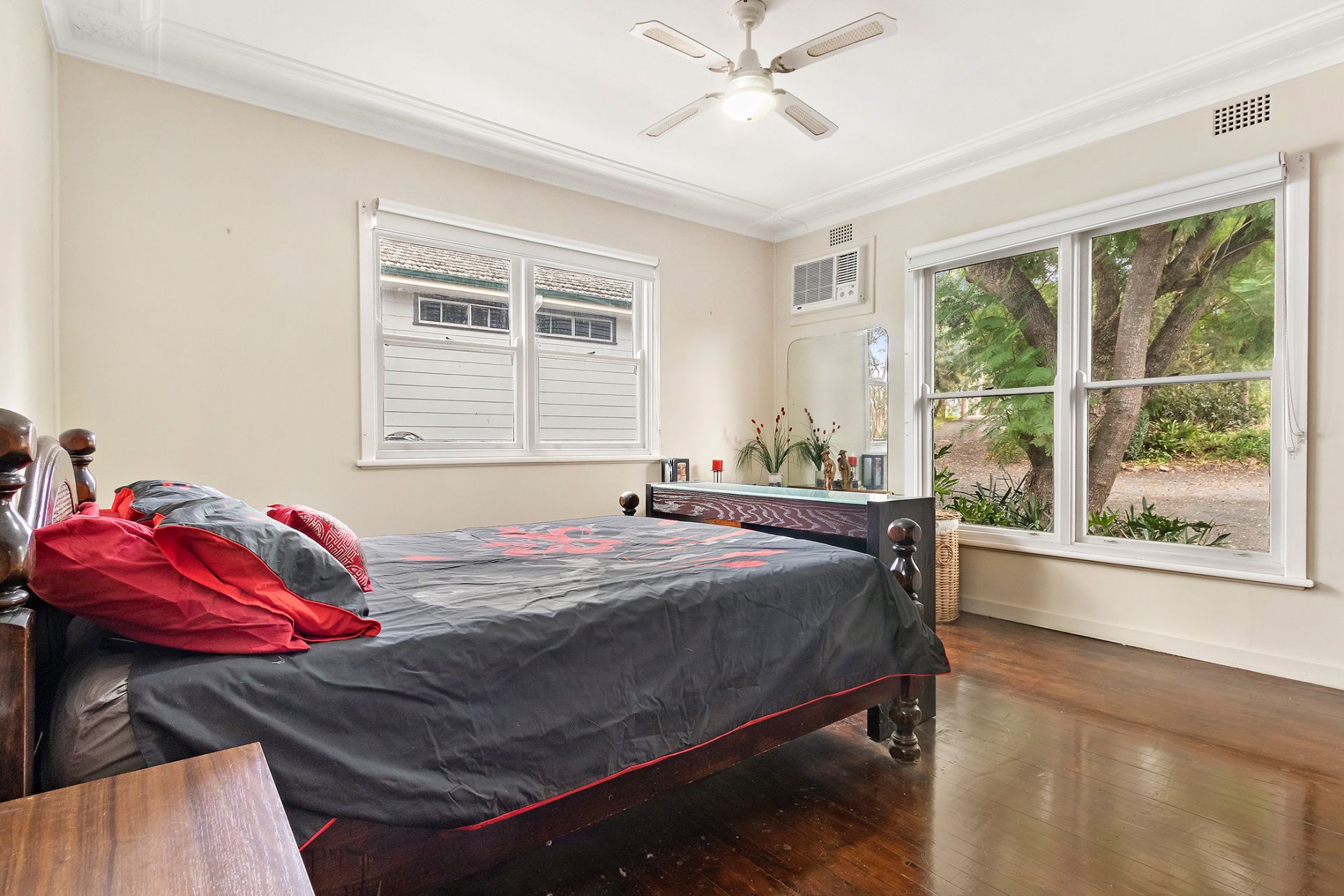 Real Estate For Sale 25 Tocal Road Bolwarra Heights , NSW