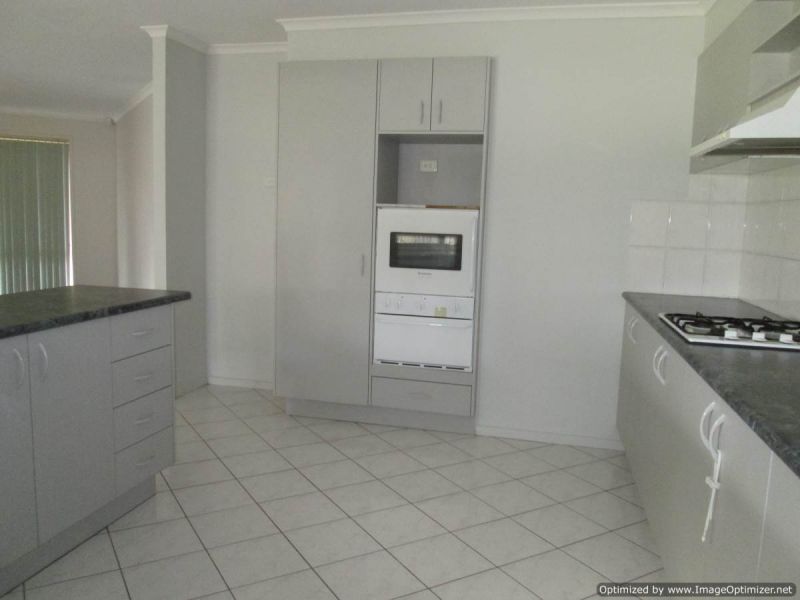 19 MacNeil Drive, ALTONA MEADOWS Sweeney Estate Agents