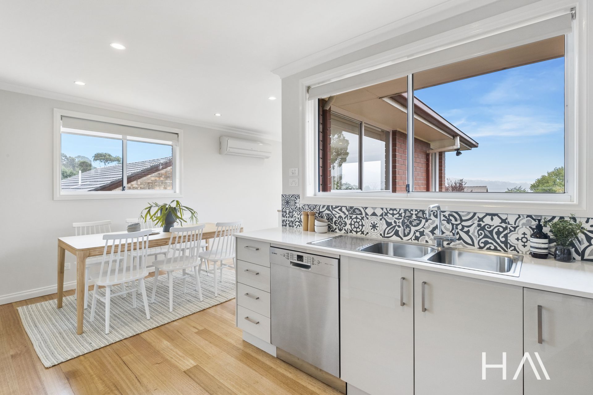 45 Kunama Drive, Kingston Beach Harrison Agents