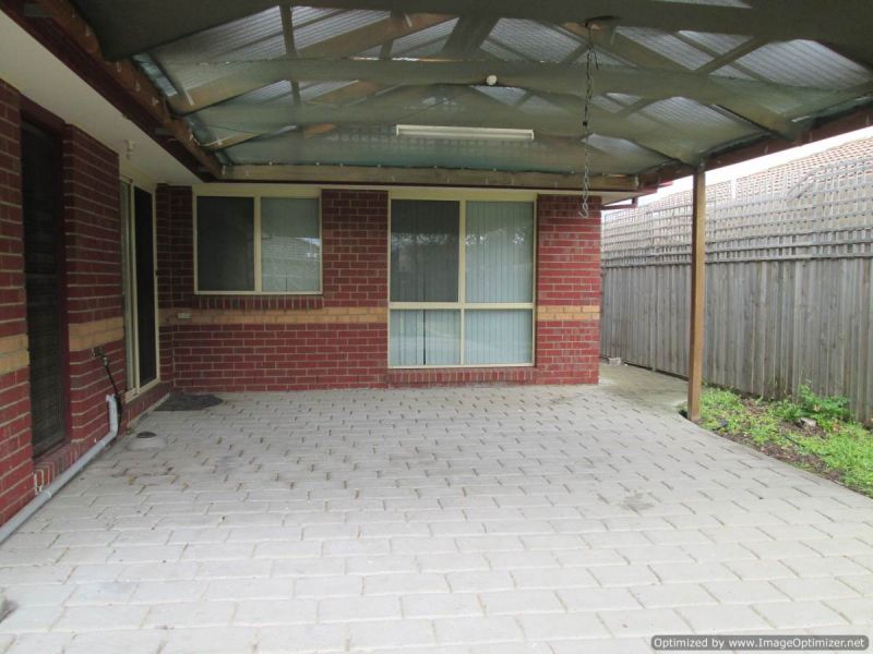 19 MacNeil Drive, ALTONA MEADOWS Sweeney Estate Agents
