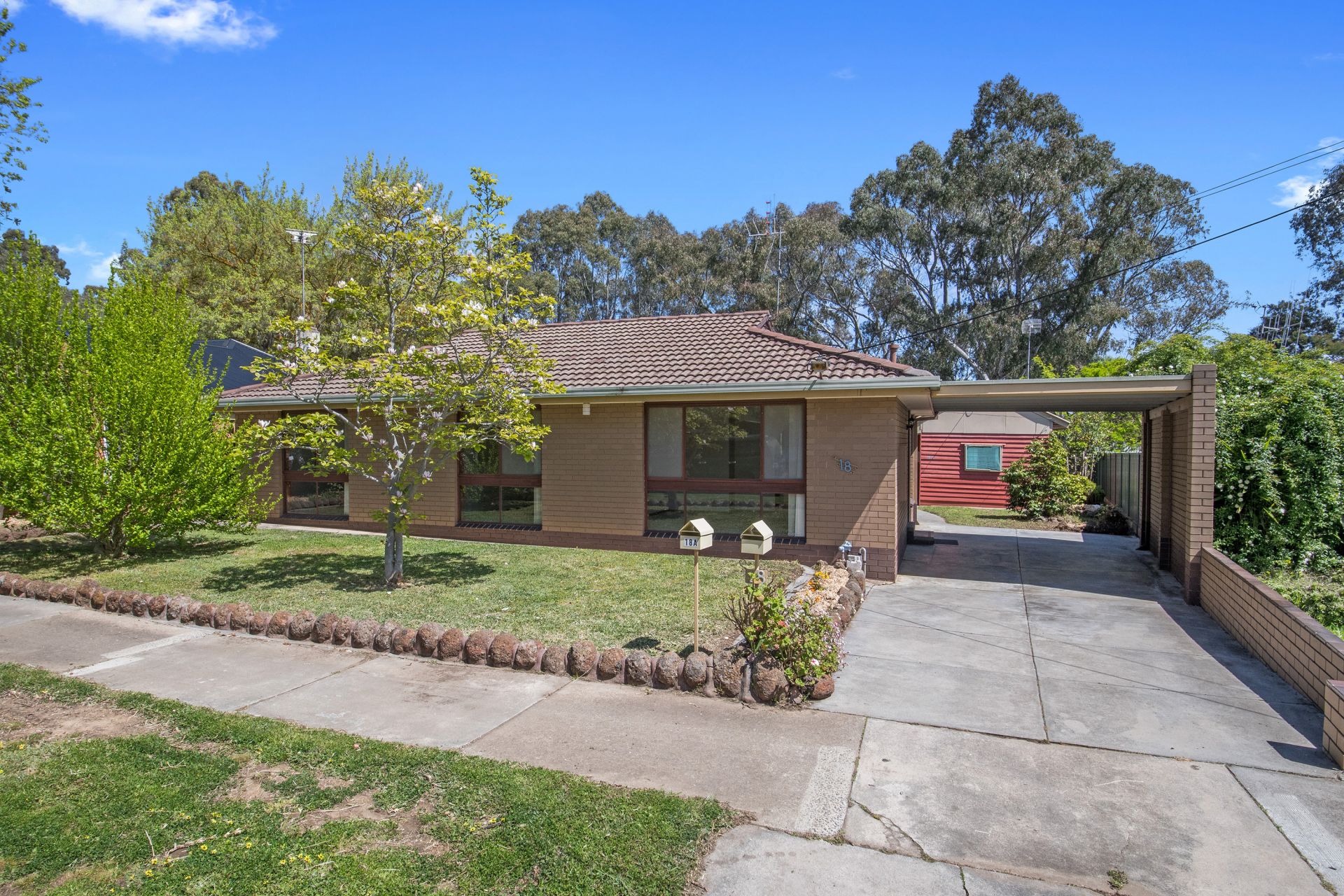 18 College Crescent, Flora Hill Bendigo Ballarat Real Estate Pty Ltd
