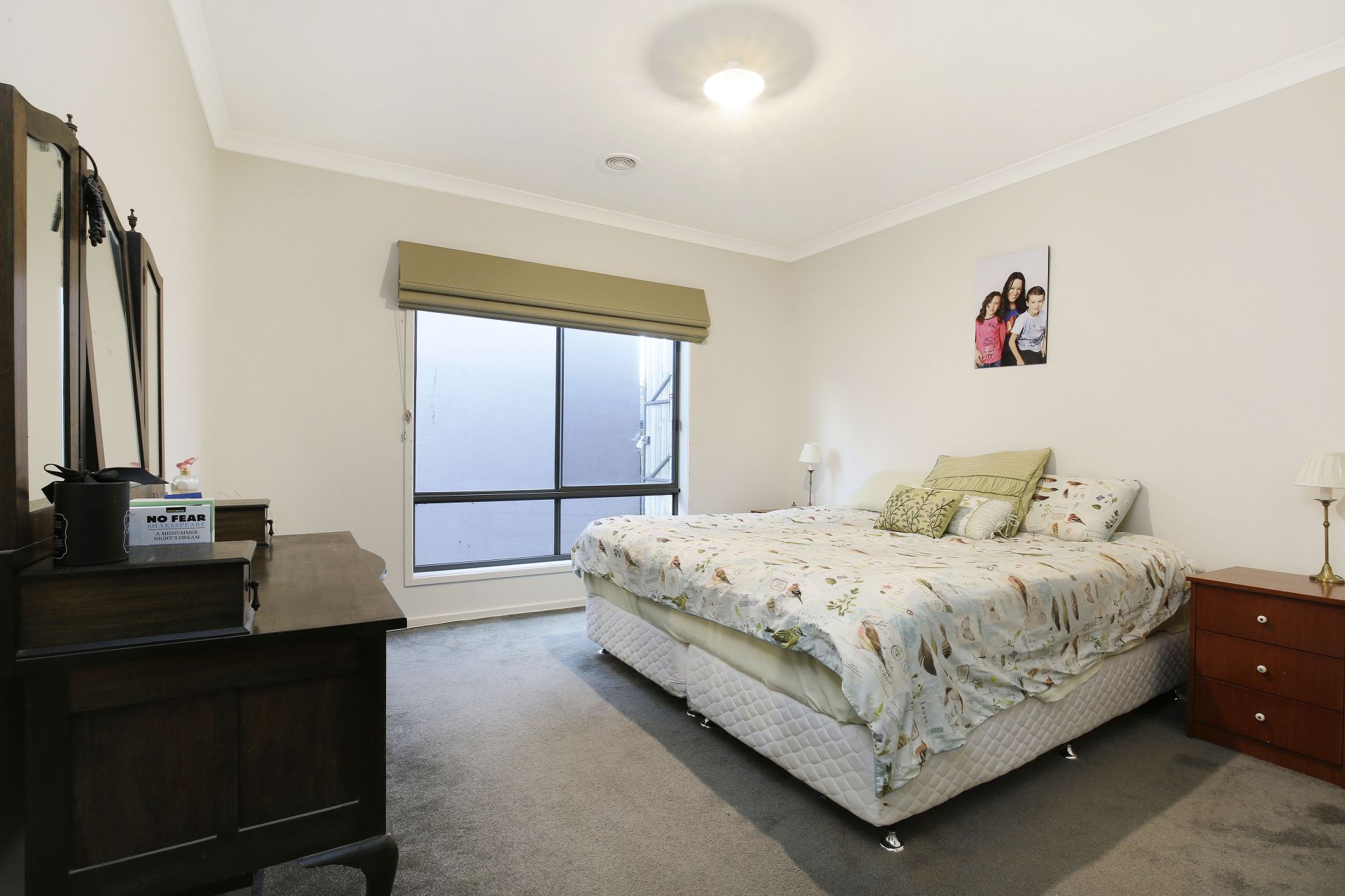 Real Estate For Sale 2 Melliodora Drive Mernda , VIC