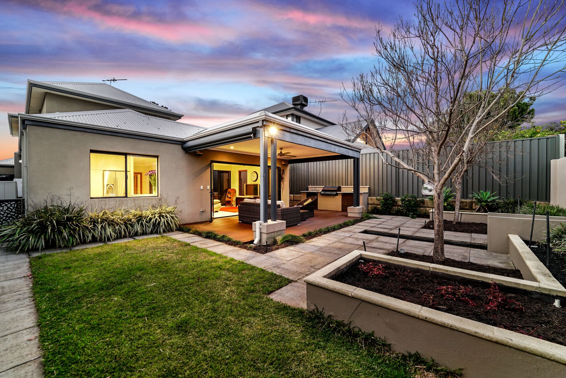 Real Estate Agents and Property Management Como WA Bourkes