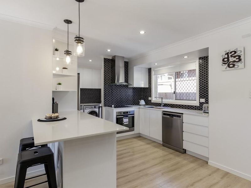 Real Estate For Sale 1/23 Albert Street Shelly Beach , QLD