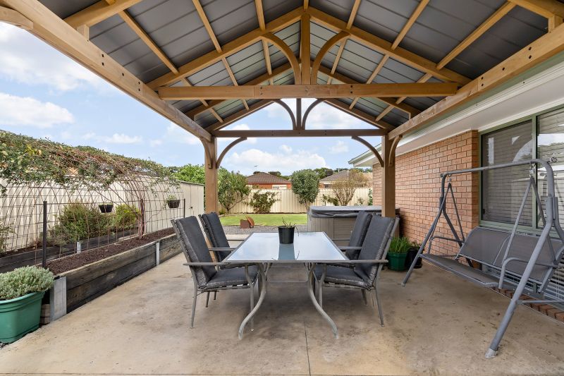 Real Estate For Sale 55 Oakbank Boulevard Whittlesea , VIC