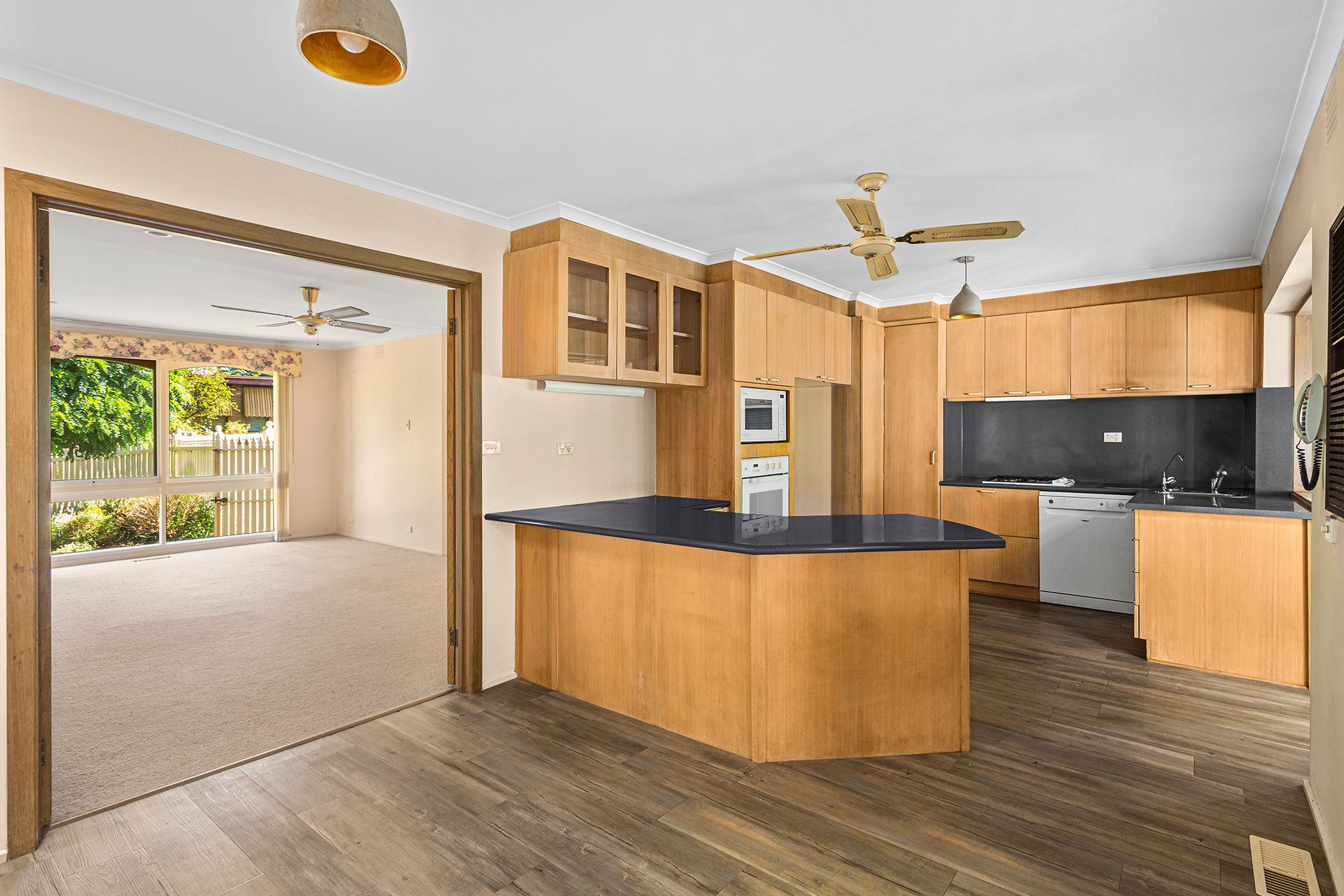 16 Bruce Drive, Somerville OBrien Real Estate