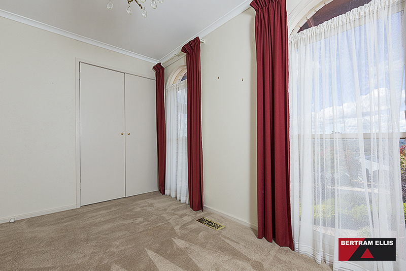 Real Estate For Sale 30 Winstanley Street Chapman , ACT