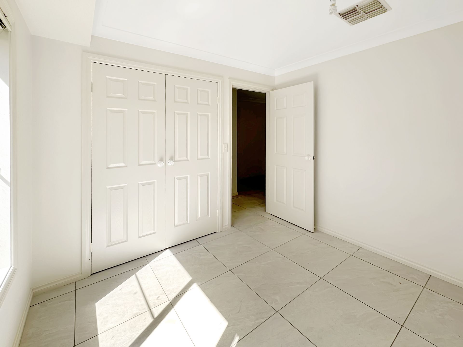 4 Canterbury Court, Dubbo Bob Berry Real Estate