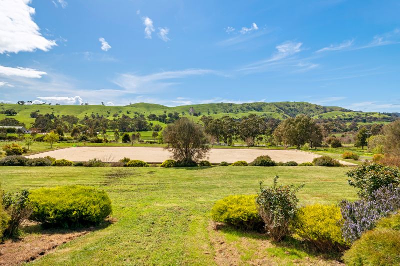 Real Estate For Sale 2520 BroadfordFlowerdale Road Strath Creek , VIC