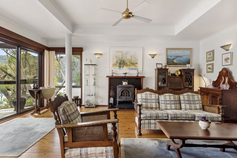 Real Estate For Sale 60 Cowan Drive Cottage Point , NSW