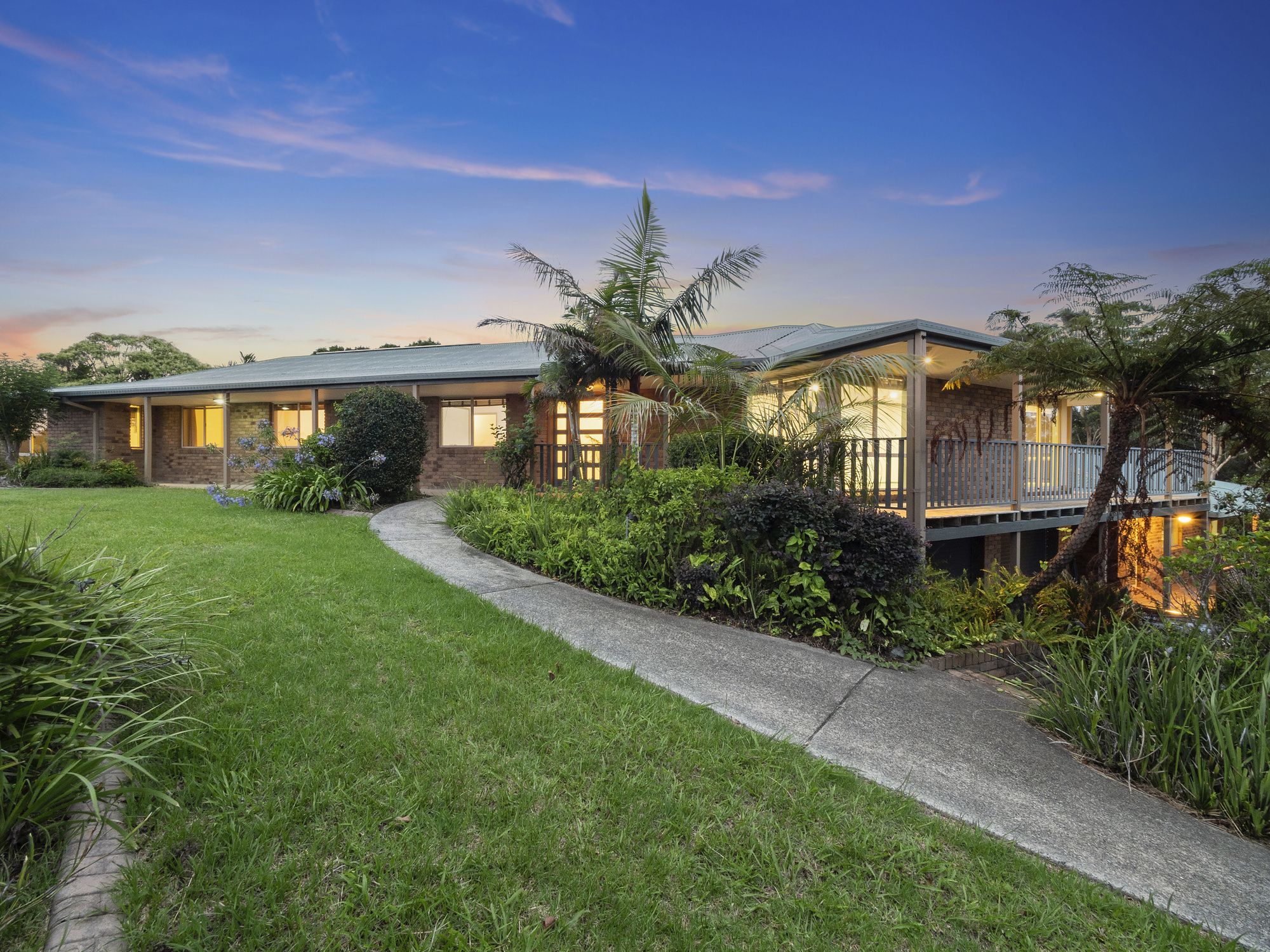 Real Estate For Sale 10 Emerald Heights Drive Emerald