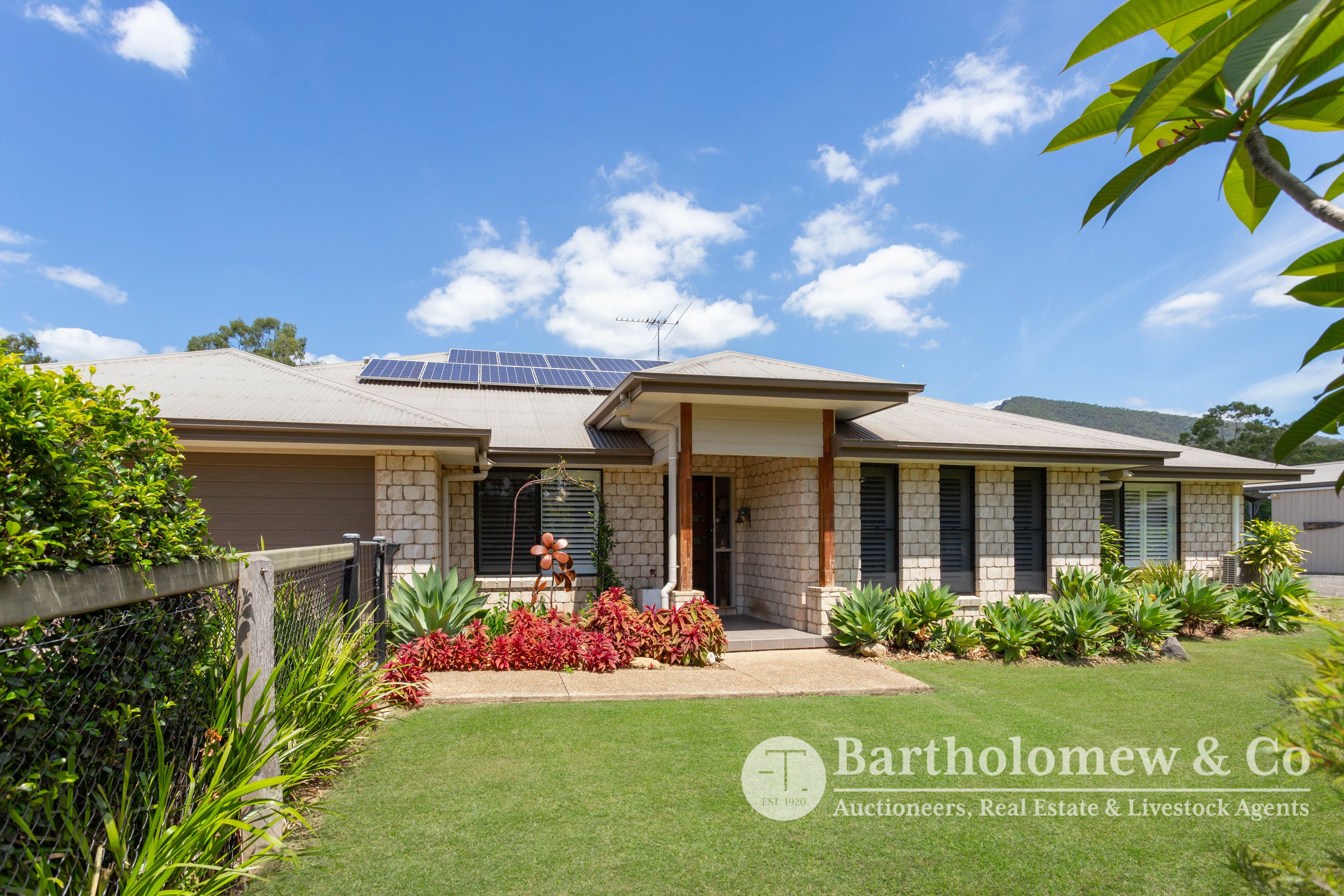 Real Estate For Sale 2125 Duncan Drive Aratula , QLD