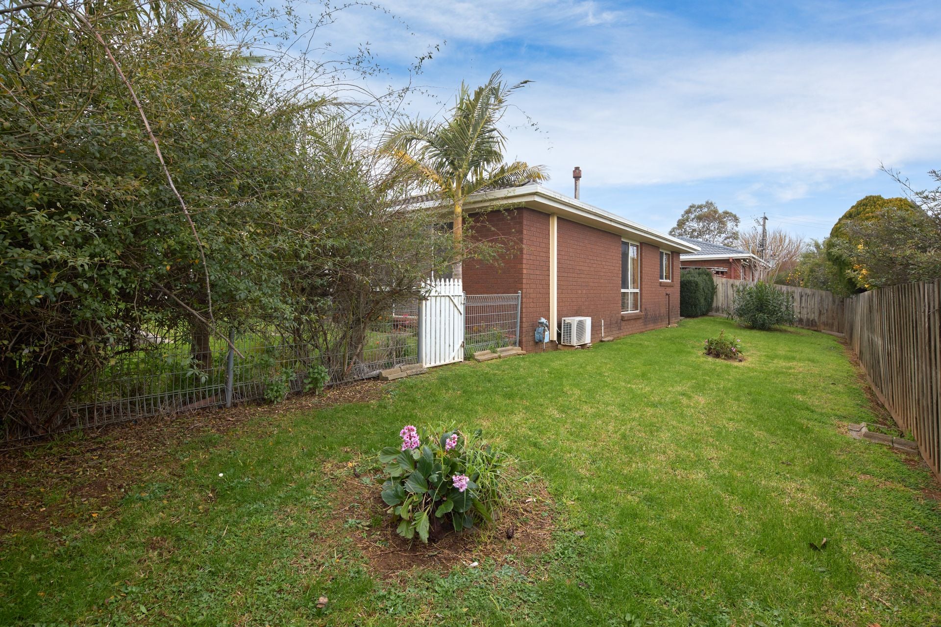 2/125 Brandy Creek Road, Warragul OBrien Real Estate
