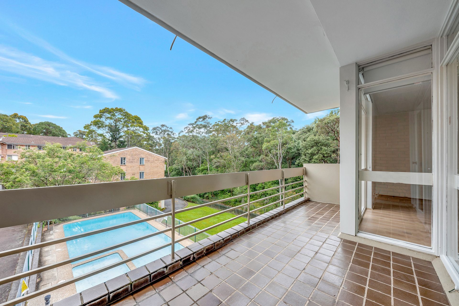 Real Estate For Lease 4/2432 Edensor Street Epping , NSW