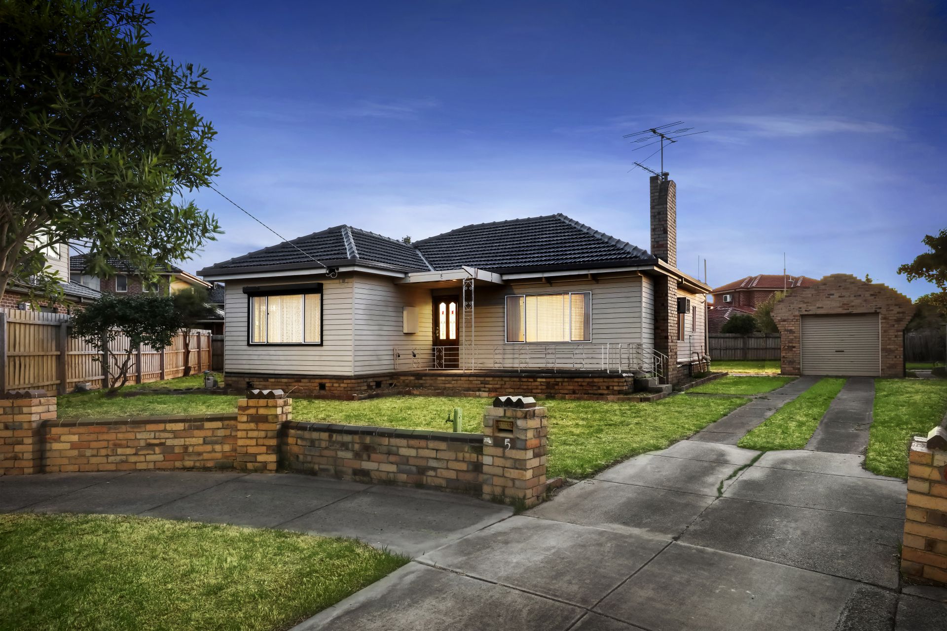 5 Vivian Court, Oakleigh South OBrien Real Estate