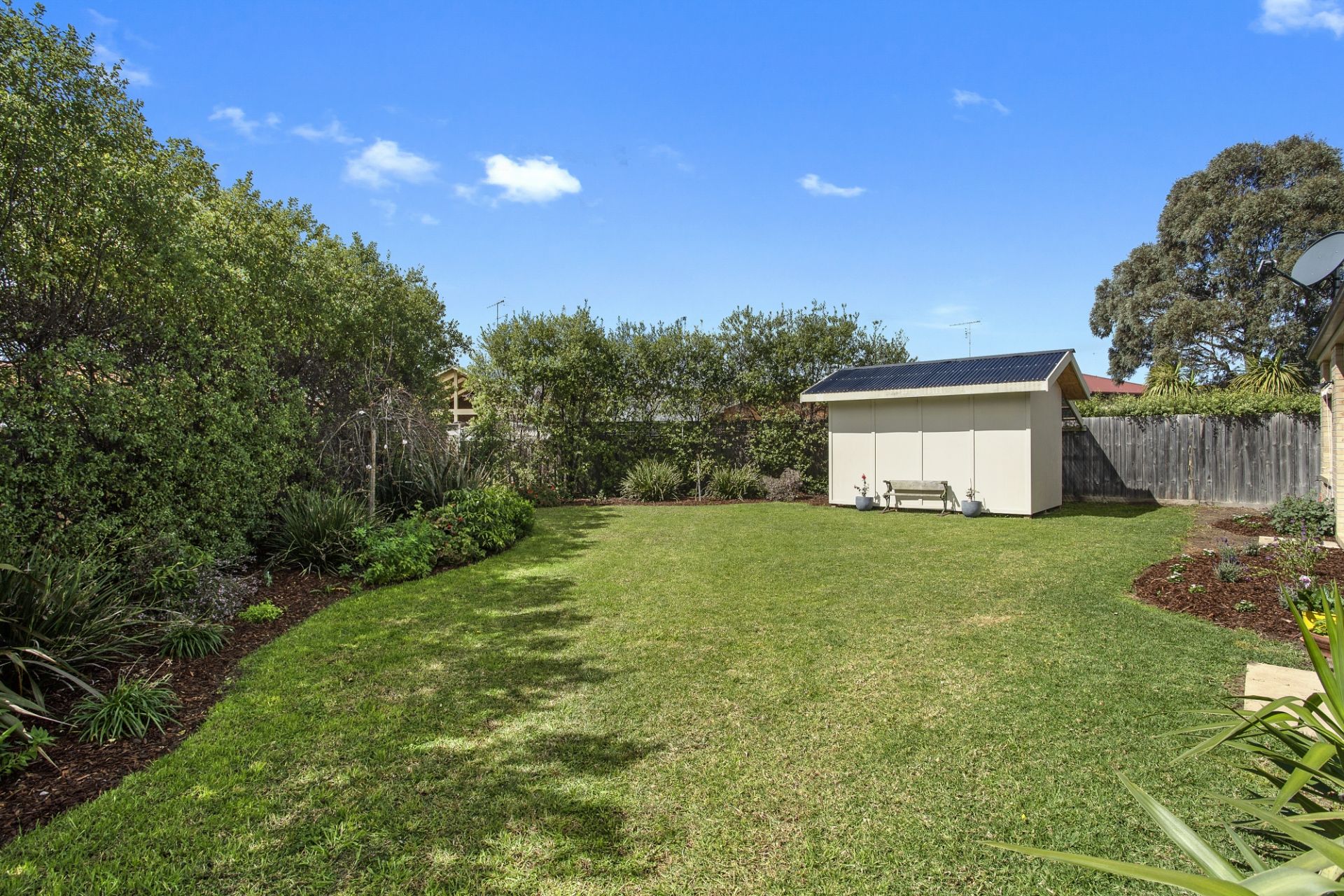 Real Estate For Sale 5 Leopold Court Leopold , VIC