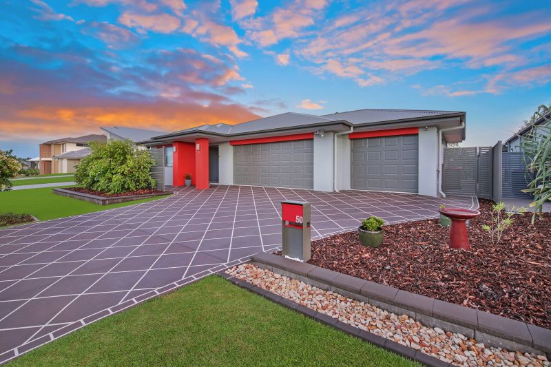 Real Estate For Sale 50 Foxtail Crescent Banksia Beach , QLD