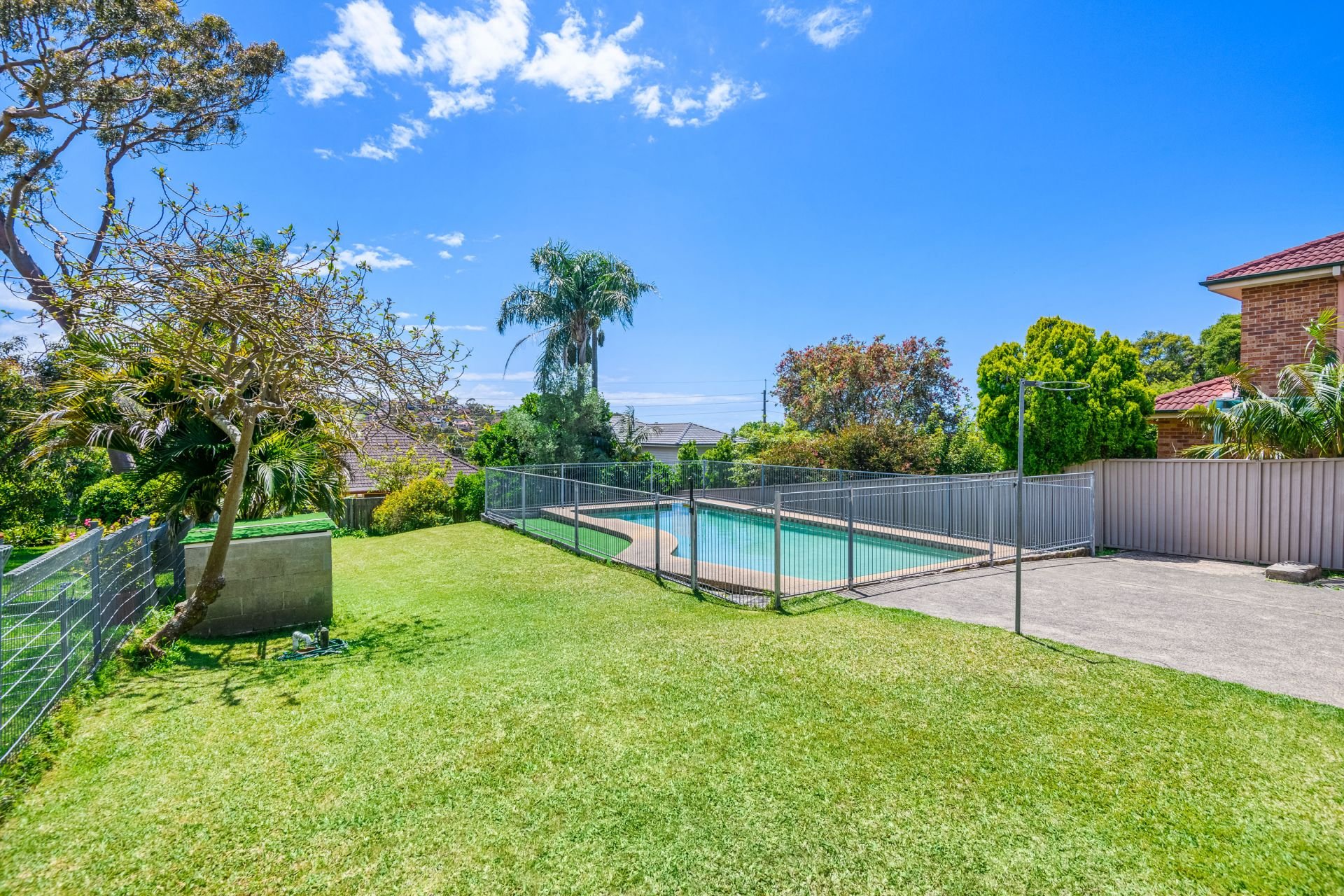 10 Oxford Falls Road, Beacon Hill JDH Real Estate