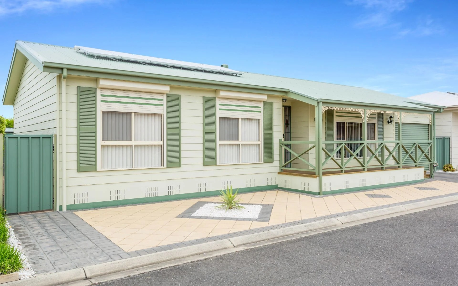 212 Rosetta Village, 127 Maude Street, Victor Harbor South Coast Realty