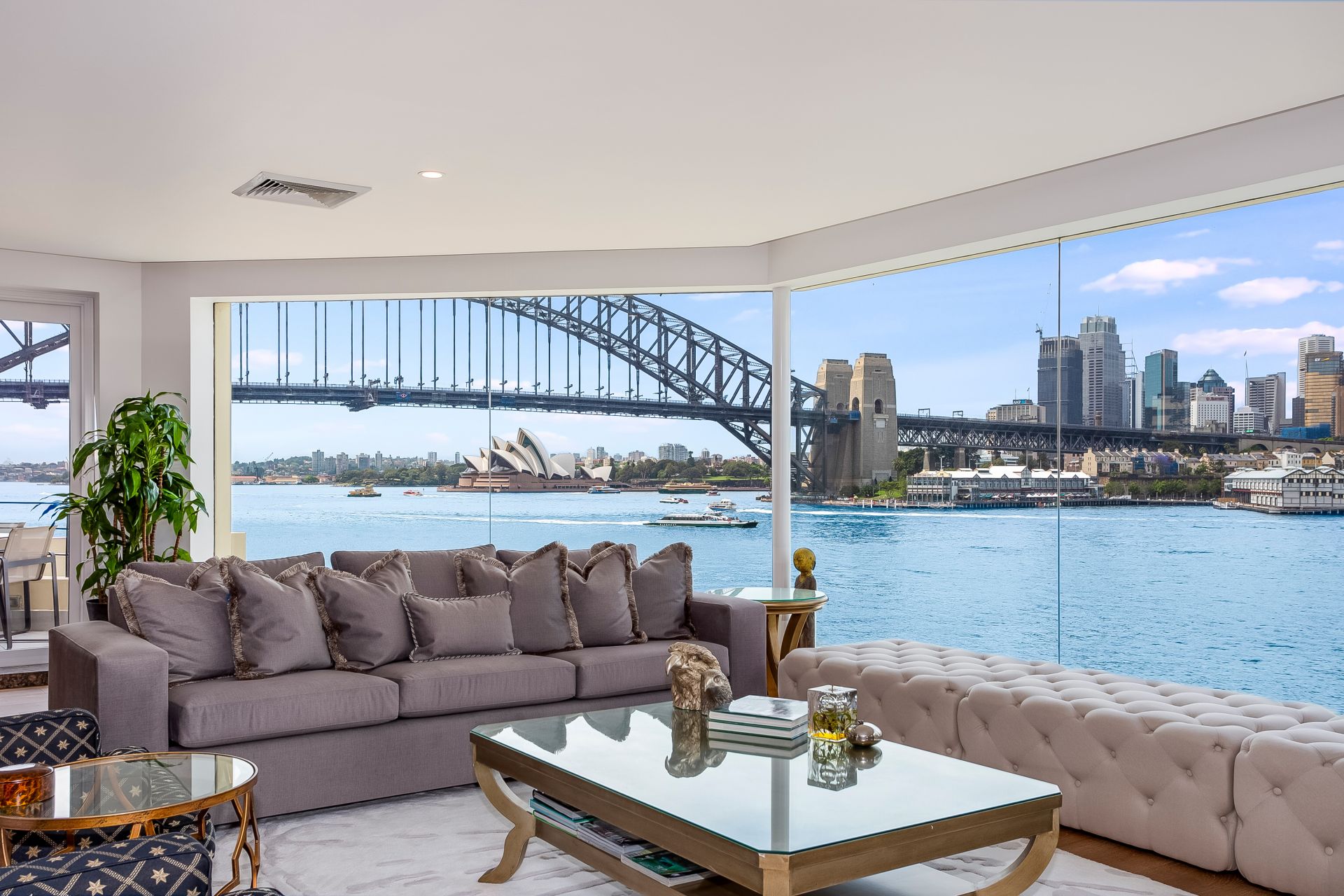 Real Estate For Lease 9/1 East Crescent Street McMahons Point , NSW