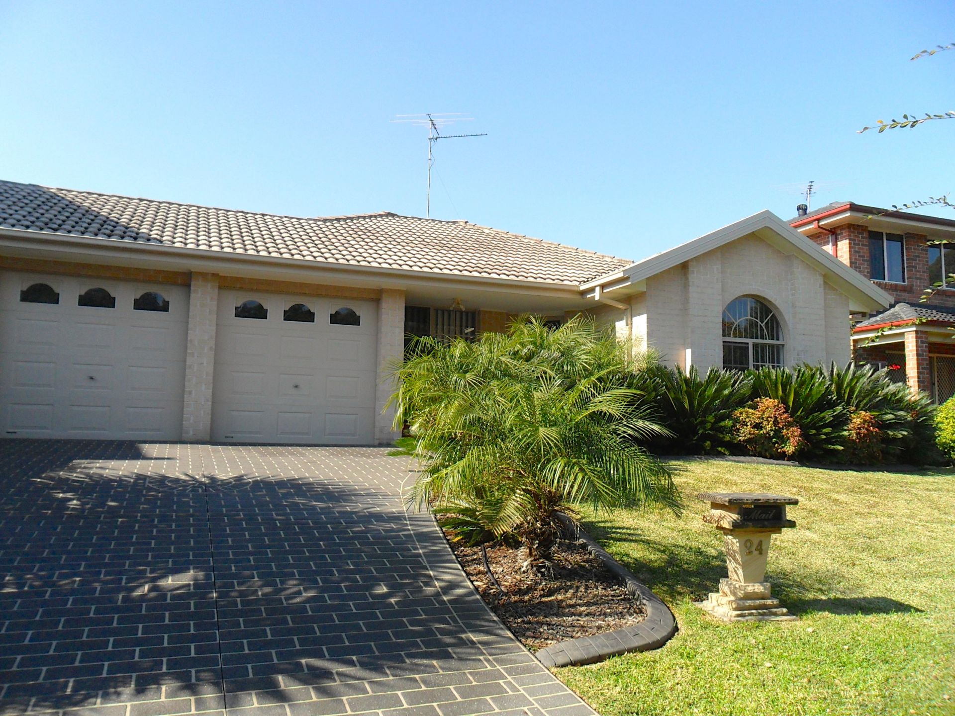 24 Drummond Road, Beaumont Hills Gilmour Property Agents