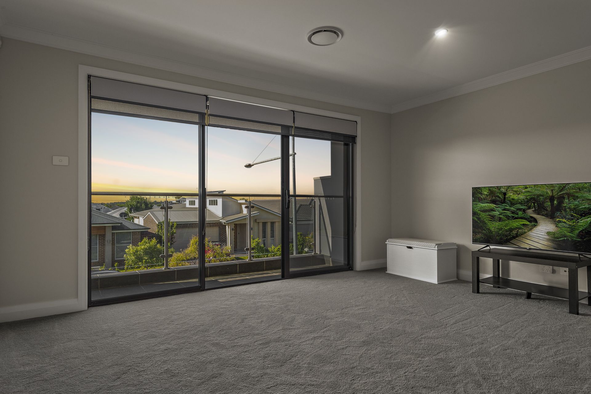 Real Estate For Sale 4 Beeston Street Gledswood Hills , NSW