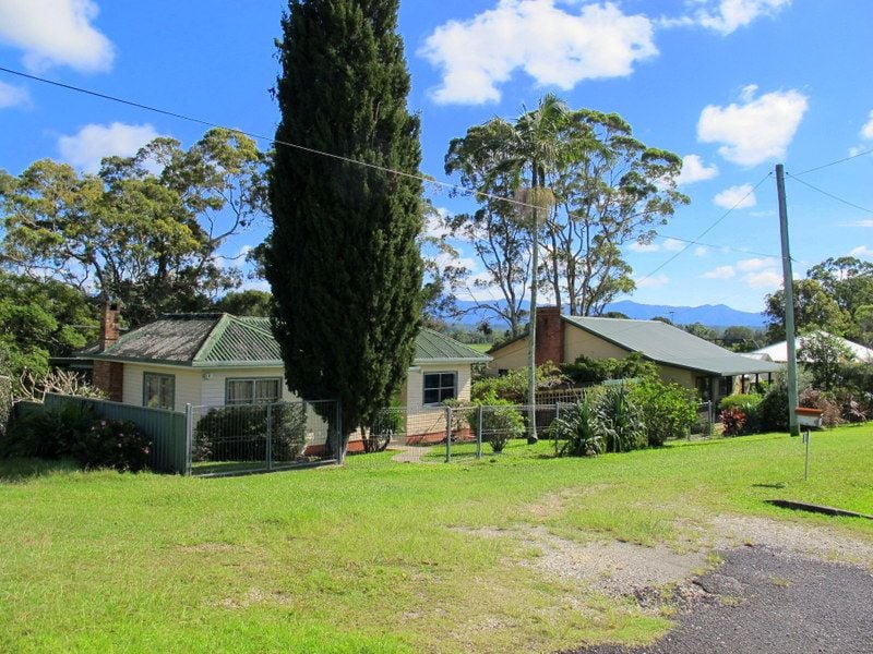 Real Estate For Sale 20 Old Pacific Highway Raleigh , NSW
