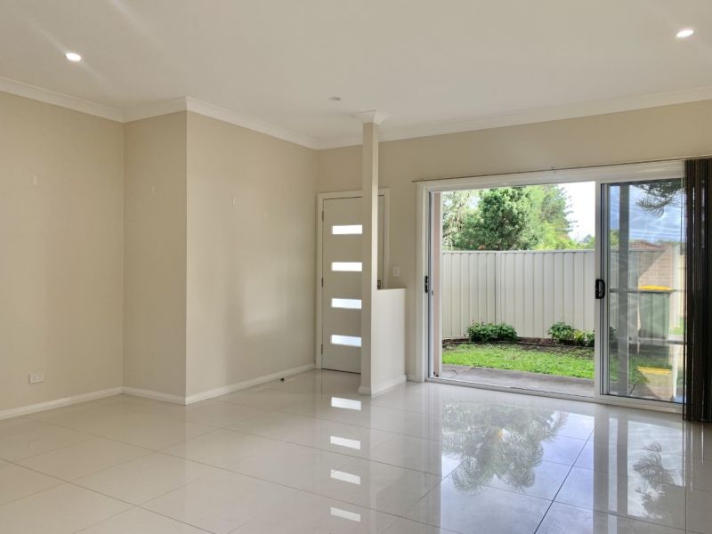 Real Estate For Lease 81B Beach Street Ettalong Beach , NSW