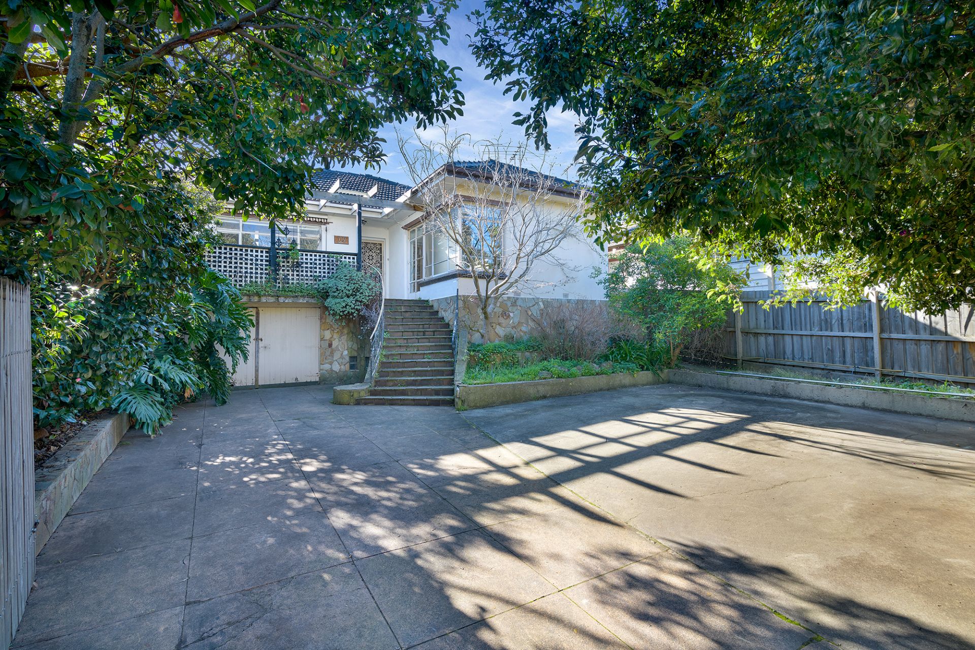 109 Beach Street, Frankston OBrien Real Estate