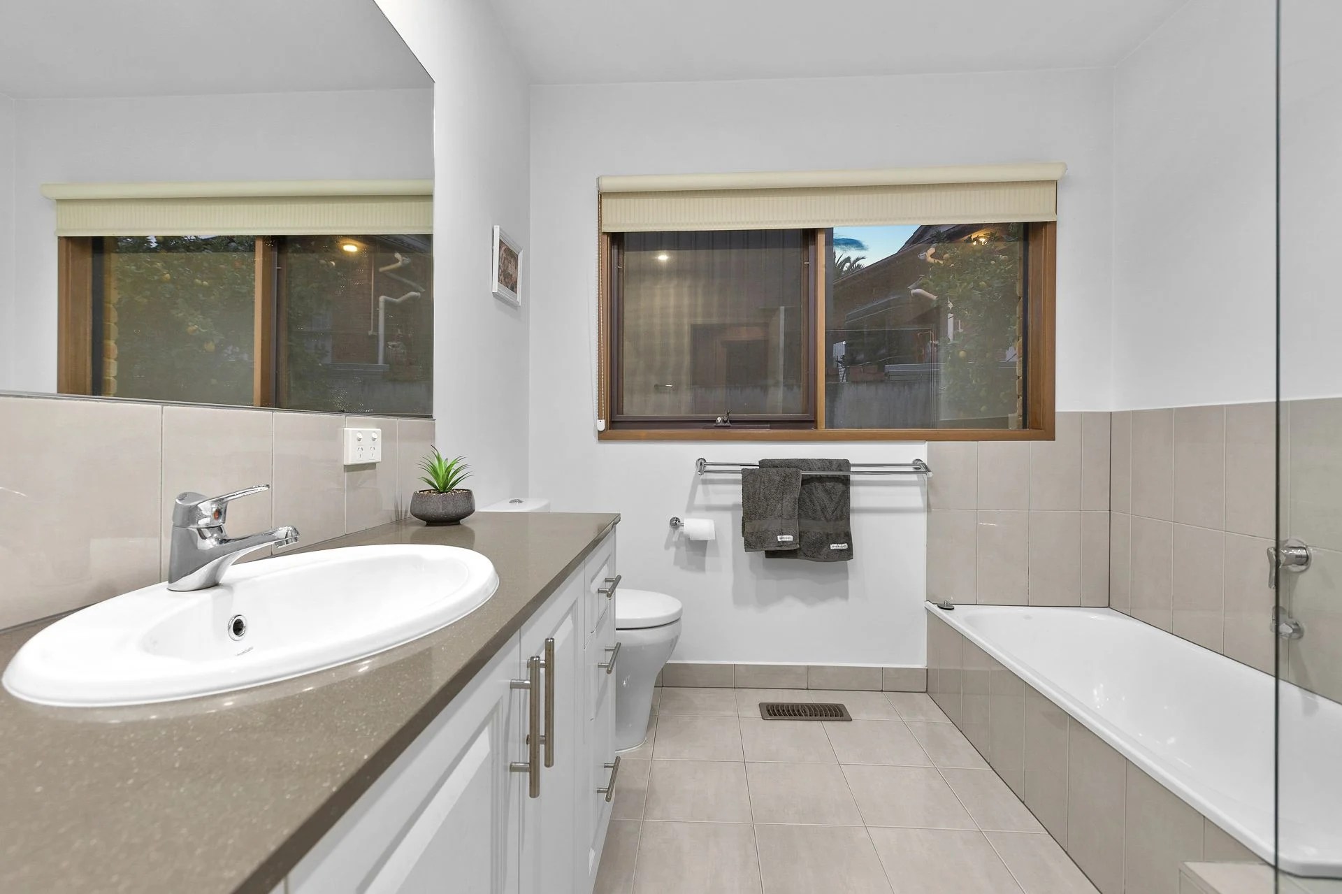 5 Thurmond Court, Endeavour Hills OBrien Real Estate