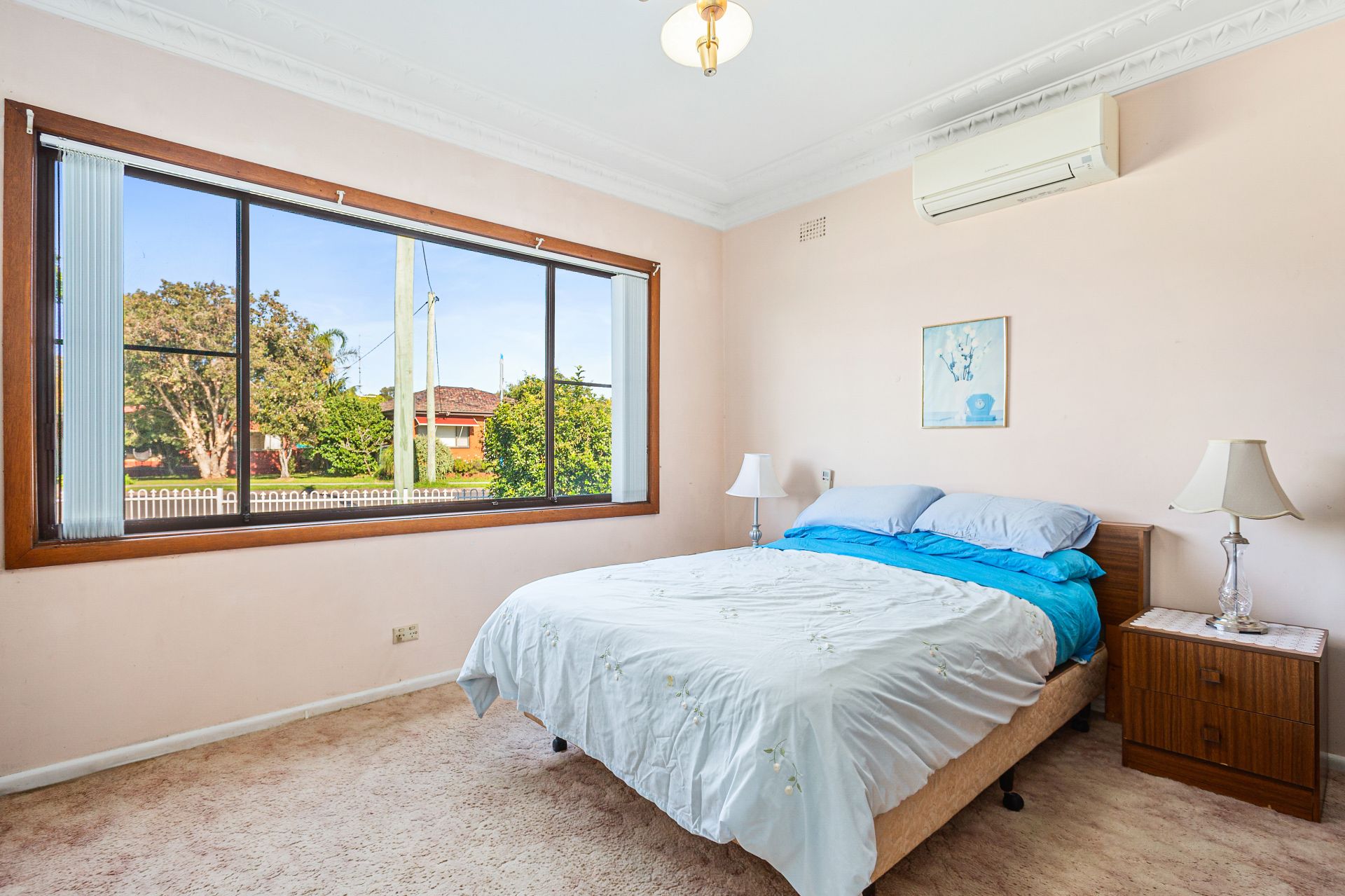 Real Estate For Sale 28 Lake Parade East Corrimal , NSW