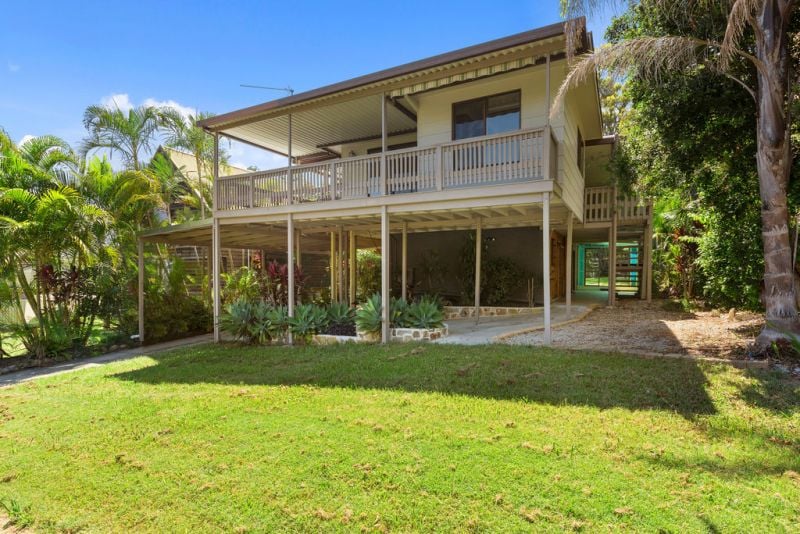 Real Estate For Lease 30 Hibiscus Drive Valla Beach , NSW