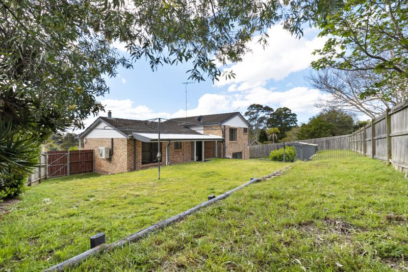 Real Estate For Lease 15 Beechworth Place Mount Colah , NSW