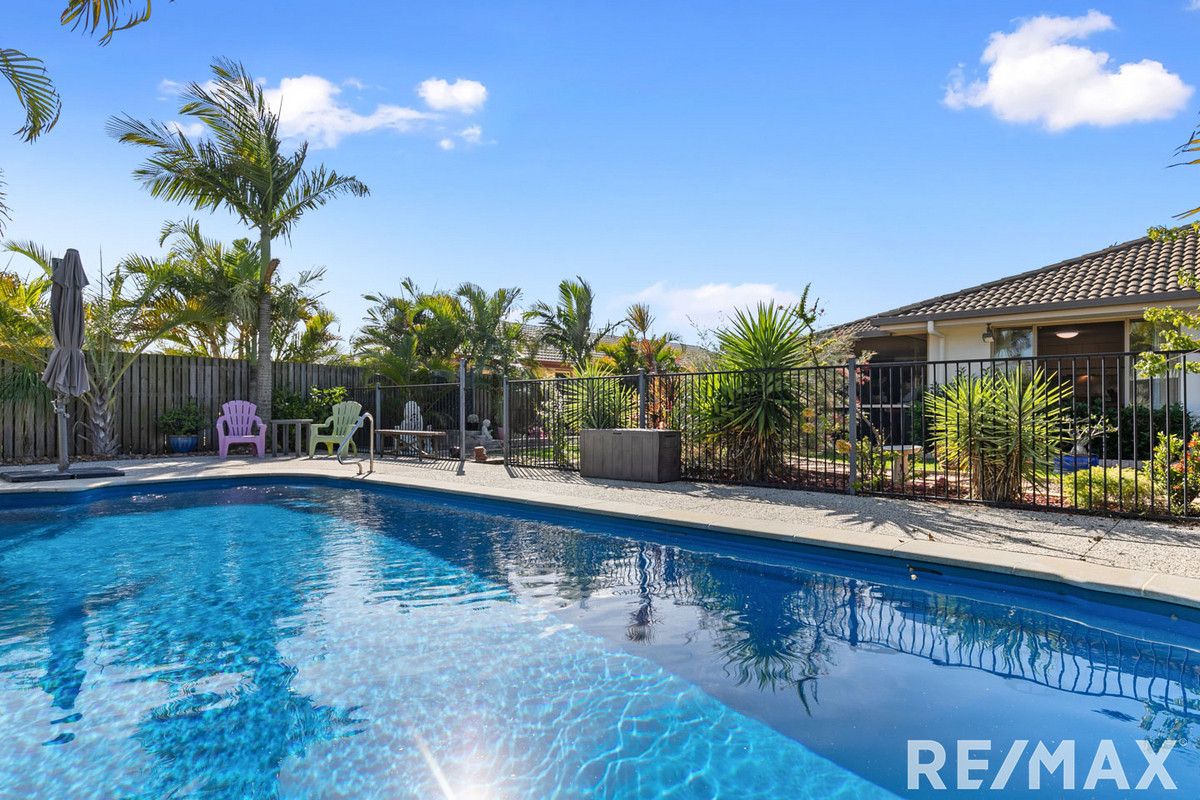 Real Estate For Sale 72 Endeavour Way Eli Waters , QLD