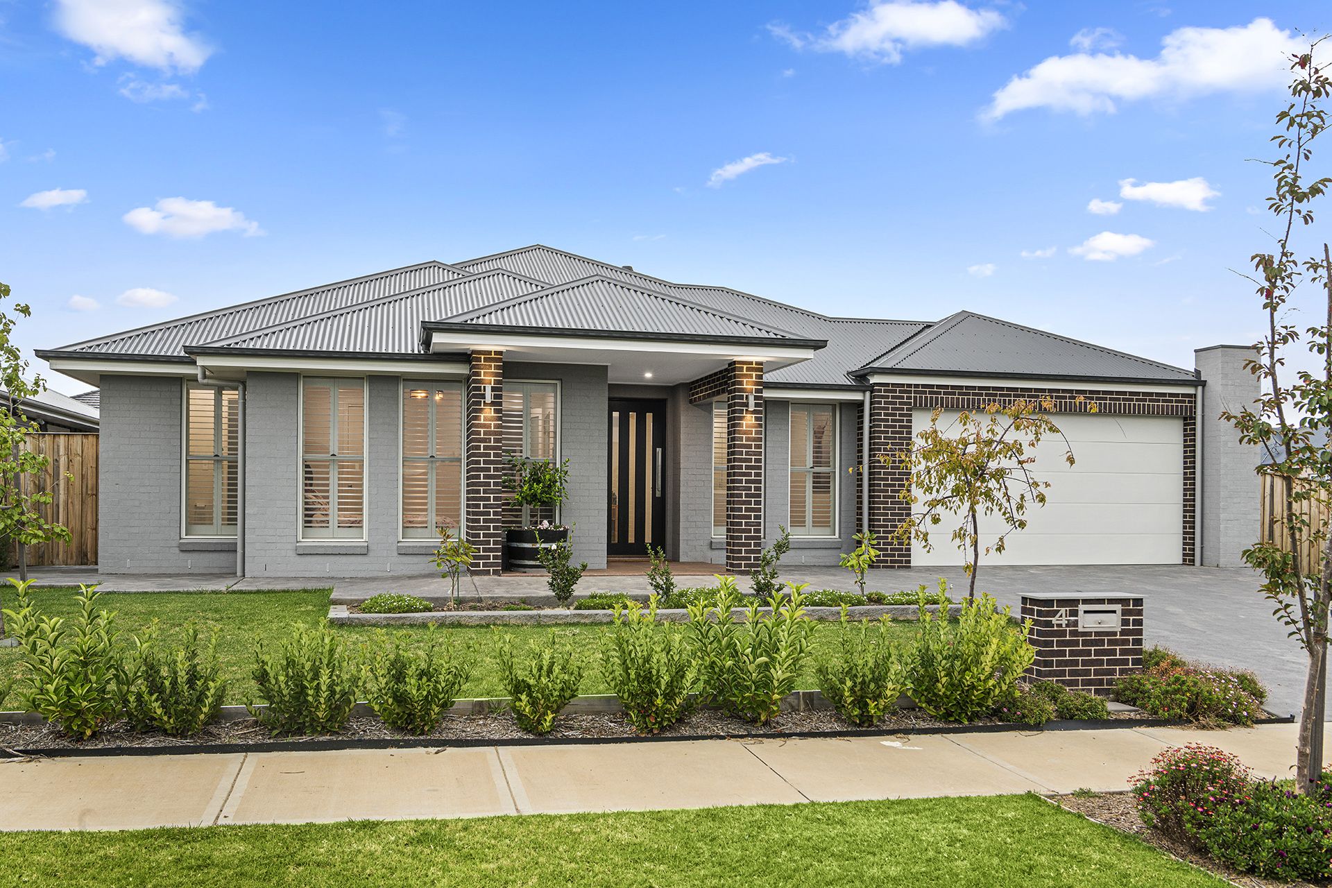 Real Estate For Lease 4 Jefferies Avenue Renwick , NSW