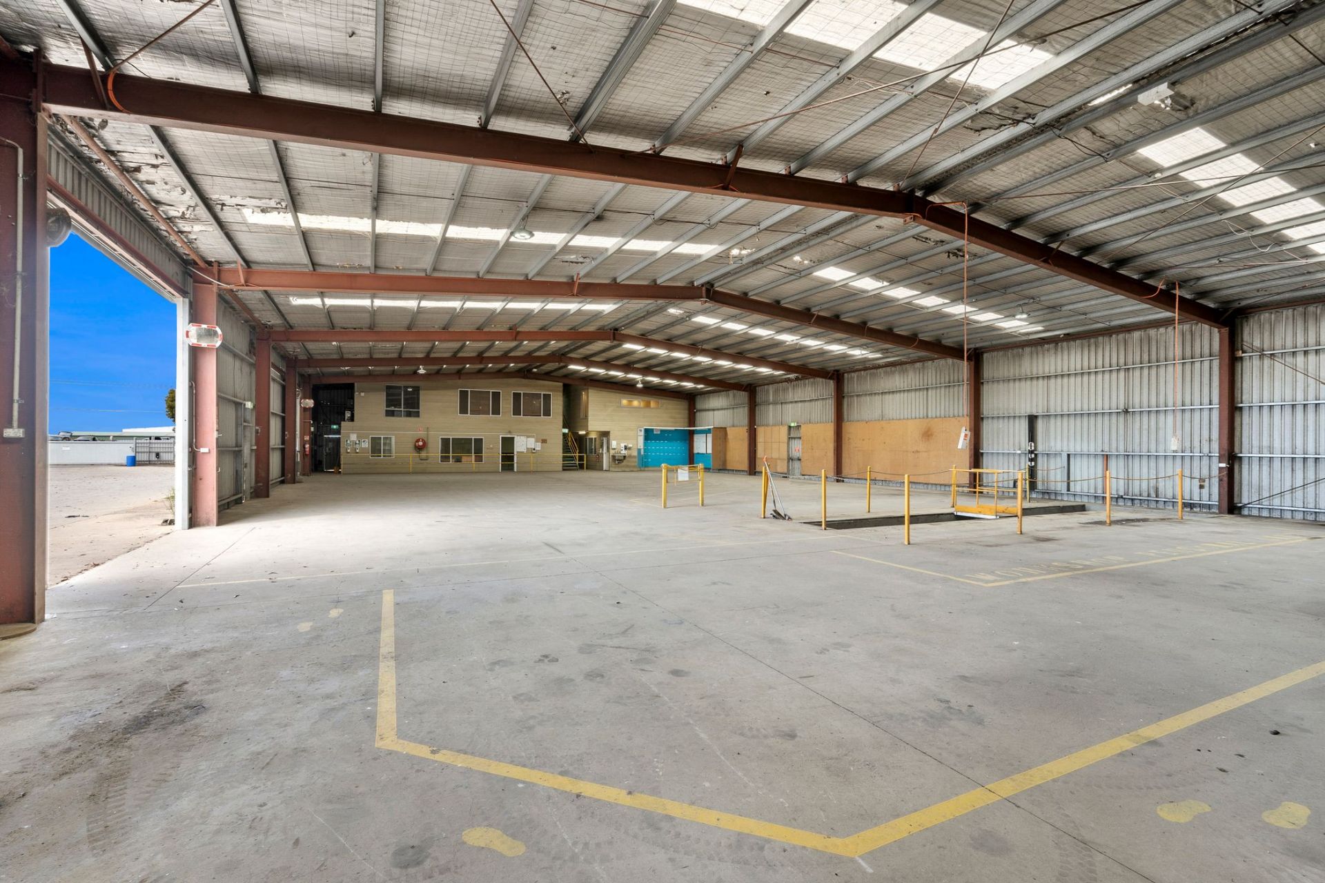 6 Haworth Court, Breakwater Maxwell Collins Real Estate