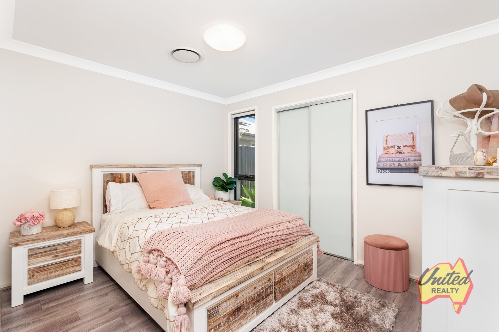 11 Arcadian Hills Crescent, Cobbitty United Realty