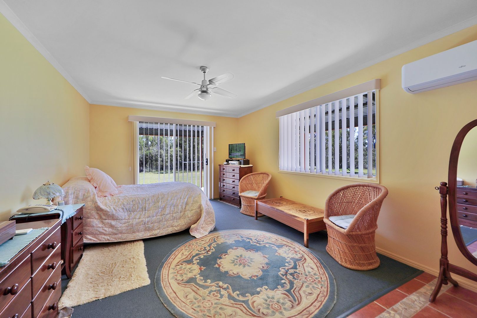 Real Estate For Sale Childers , QLD