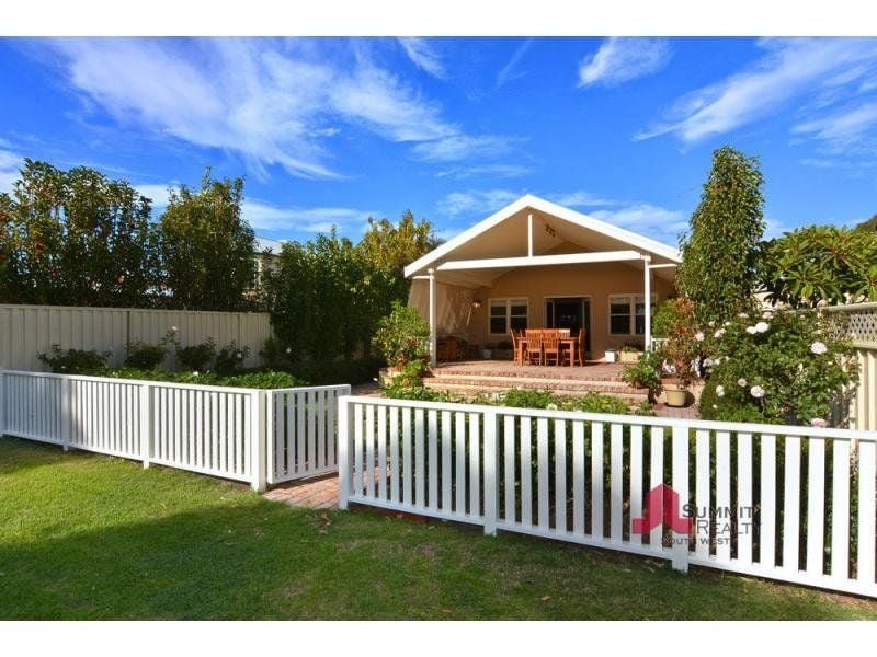 Real Estate For Sale 72 Stirling Street Bunbury , WA